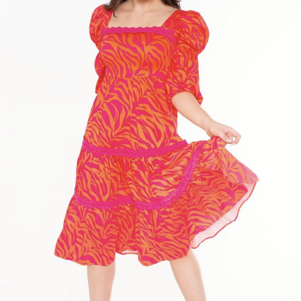 NWT Alden Adair Mia Dress L